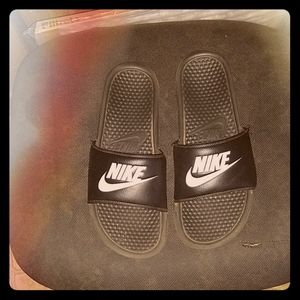 Nike slides